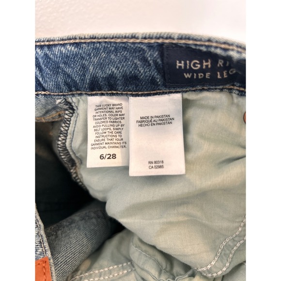 Lucky Brand High Rise Wide Leg Distressed Jeans Medium Wash Women's Size 6 - Picture 4 of 11